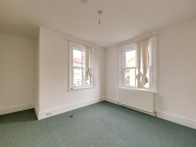 Hertford Road, Worthing BN11, 9 bed shared accommodation to rent, £700 pcm | PrimeLocation
