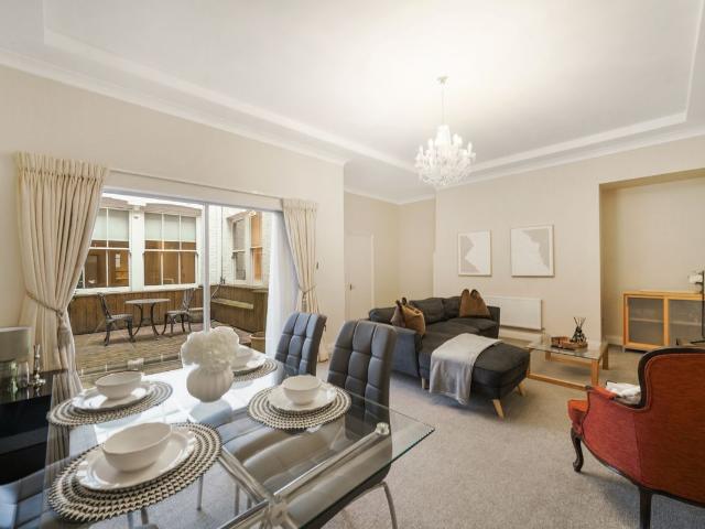 Hertford Street, London W1J, 1 bed flat to rent, £6,500 pcm | PrimeLocation