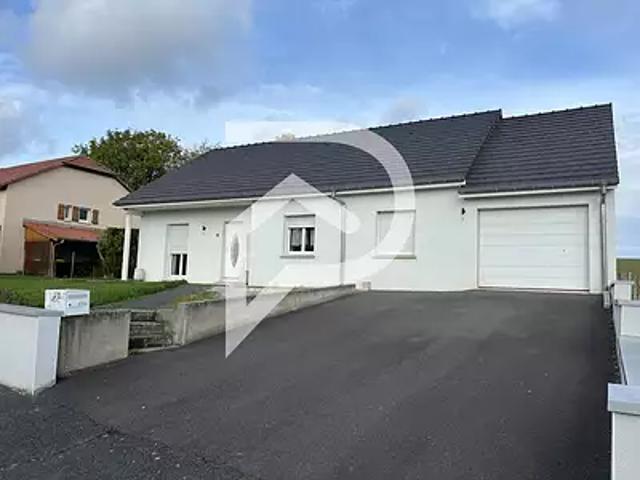 Hertzing 57830 Achat / Vente maison 4 pièces t4 au dernier étage jardin