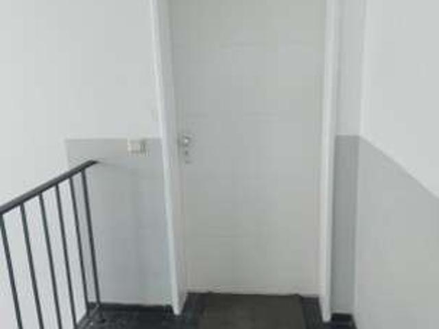 Hervorragend vermietete 1 Zimmer Wohnung mit Balkon und Keller Neu renoviert