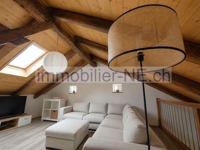 Hervorragende Penthouse Wohnung mit Garage und Außenparkplatz