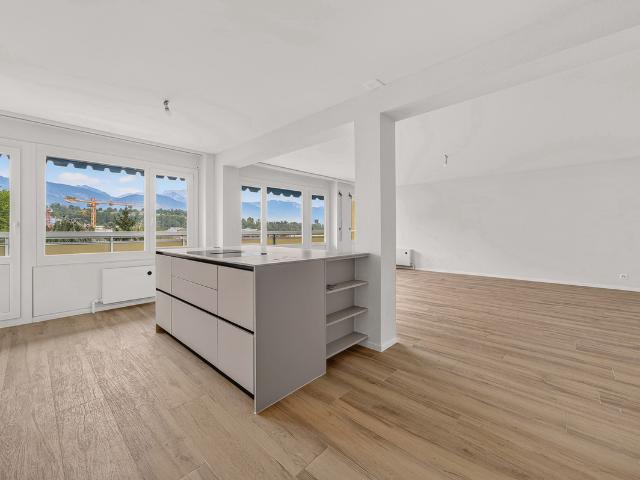 Hervorragende renovierte 4,5 Zimmer Wohnung, nahe allen Annehmlichkeiten in Vevey