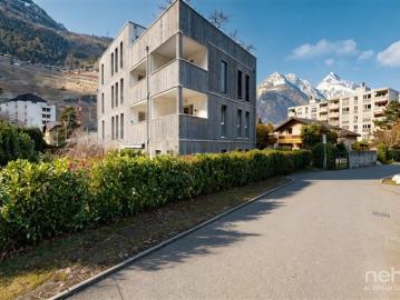 Etagenwohnung kaufen in Martinach - Balkon