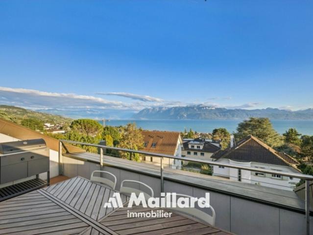 Hervorragende 4,5 Zimmer Penthouse Wohnung mit Blick auf den Lake Geneva