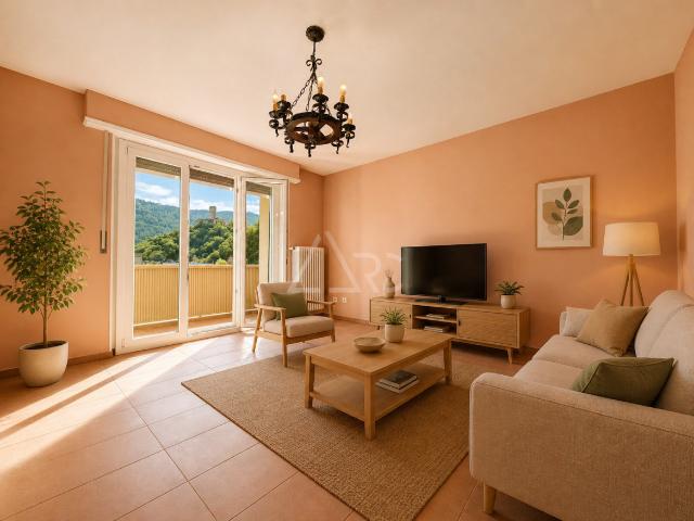 HERVORRAGENDE 4,5 ZIMMER WOHNUNG IN RENOVIERTEM PENTHOUSE MIT BALKON UND AUSSICHT IN MARTIGNY