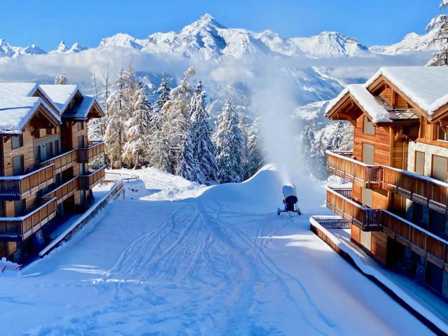 Hervorragende 5,5 Zimmer Penthouse Wohnung Ski in & Ski Out auf den Skipisten in Veysonnaz