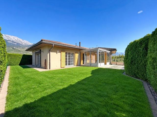 Hervorragende 5,5 Zimmer Villa mit unabhängigem Studio und Garten in Bramois