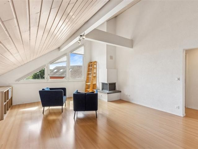 Hervorragendes 110 m² großes Penthouse, 15 Minuten von den Toren von Lausanne entfernt