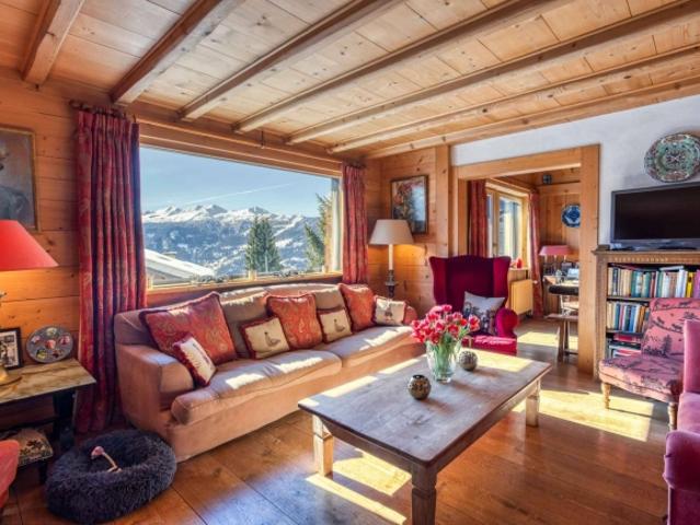 HERVORRAGENDES FAMILIENCHALET MIT 7 SCHLAFZIMMERN VIERTEL LA PRÉTAIRE