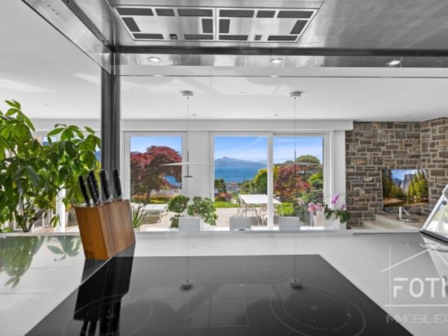 Hervorragendes Luxusduplex mit 5,5 Zimmern, Garten und privatem Pool