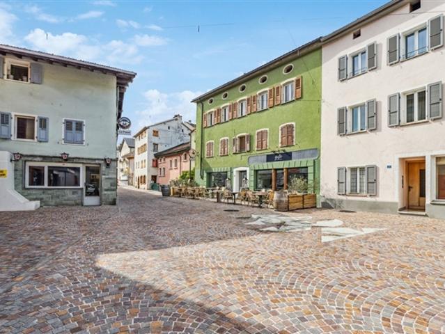 Hervorragendes Penthouse Duplex, das mit Charakter und Authentizität renoviert wurde