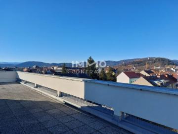 Herz jesu viertel helle 2 zimmerwohnung im letzten stock mit schönem ausblick + parkplatz