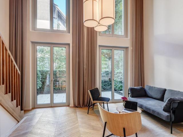 Herzog Park Suites | Junior suite with gallery, terrace