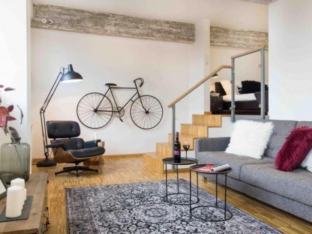 Herzlich Willkommen im Kelsterbacher SEIDENHAUS! Stylischer Loftbau Höchster Wohnkomfort