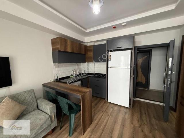 Her Yere Yürüme Mesafesinde!tömük Merkezde 1+1 Full Eşyalı