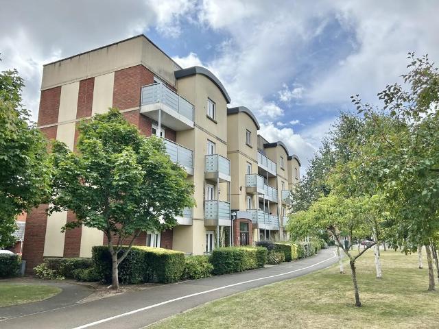 Heraldry Walk, Kings Heath, Exeter 2 bed apartment to rent £1,150 pcm £265 pw