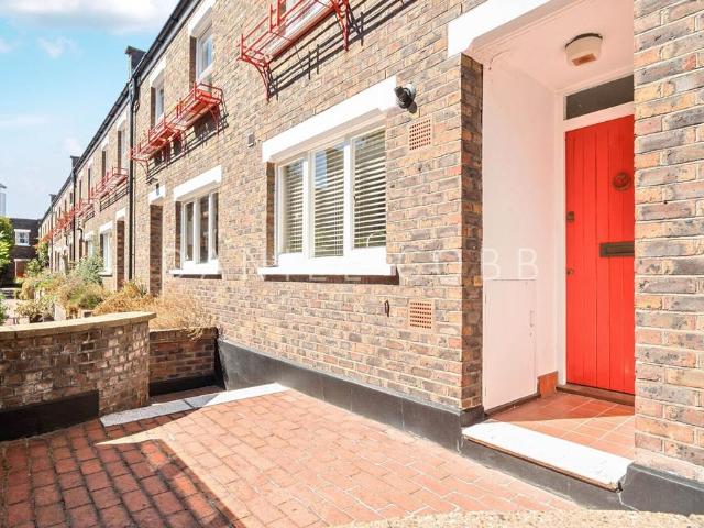 Heralds Place, London, SE11 3 bed terraced house to rent £3,000 pcm £692 pw