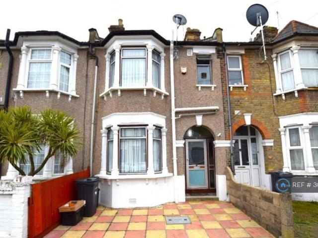 Herbert Road, Ilford, IG3 4 bed terraced house to rent £2,750 pcm £635 pw