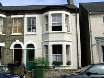 Herbert Street, Cambridge CB4, 1 bed flat to rent, £1,300 pcm | PrimeLocation