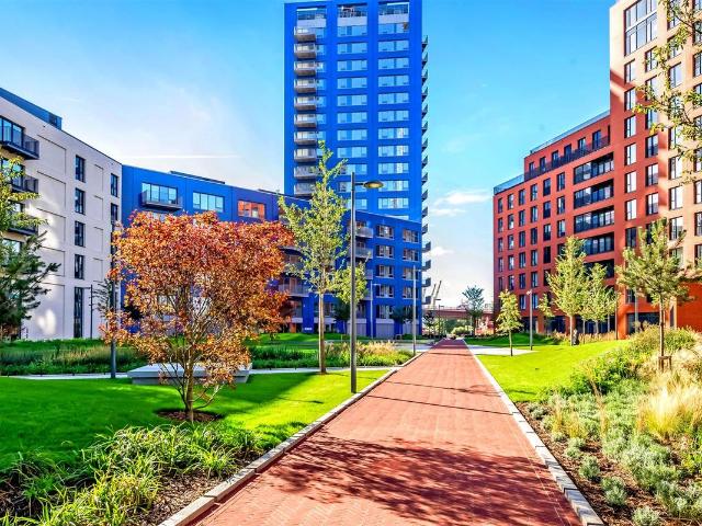 Hercules House, London City Island E14, 3 bed flat to rent, £3,600 pcm | PrimeLocation