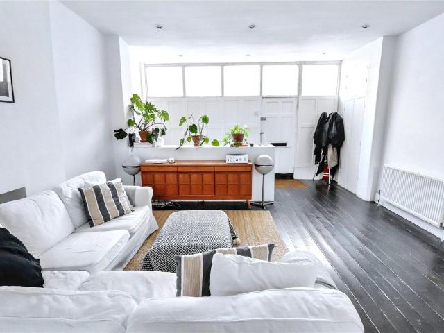 Hercules Street, Islington, London N7, 4 bed detached house to rent, £5,000 pcm | PrimeLocation