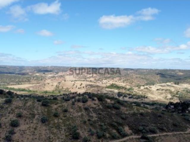 Herdade com 518.132m2 Ameixial, Algarve