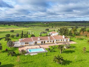 São Lourenço de Mamporcão, São Lourenço de Mamporcão e São Bento de Ana Loura, Concelho de Estremoz, Distrito de Évora