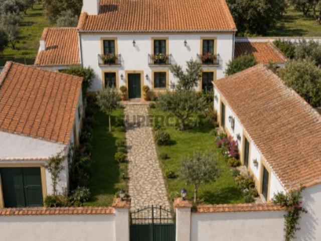 Herdade com 63 Hectares junto à Barragem de Póvoa e Meadas, Castelo de Vide