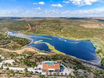 Herdade com lago artificial e grande potencial turístico 248m² São Miguel do Pinheiro, São Pedro do Solis e São Sebastião d