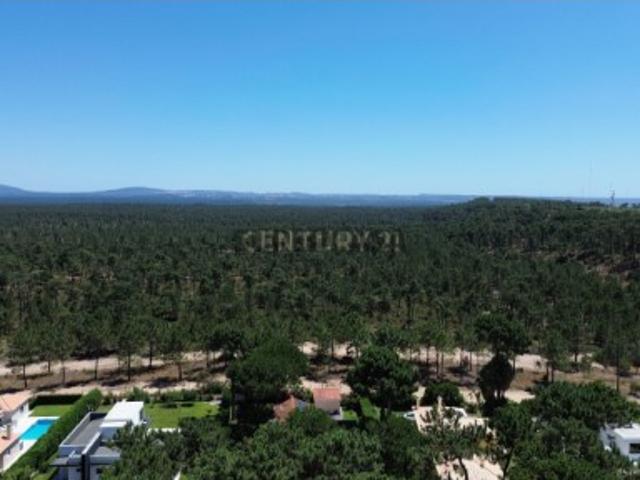 Herdade da Aroeira Terreno para construção 1056m2 de moradia terrea com 241m2
