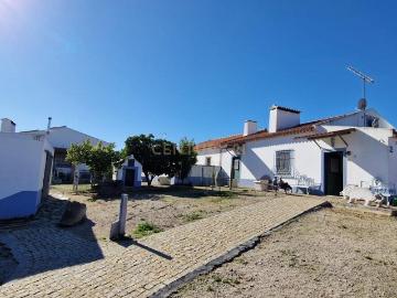 Herdade de 62 Hectares no Coração do Alentejo – Évora Agri. 166m² São Manços e São Vicente do Pigeiro