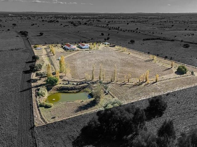 Herdade T6 à venda em Nossa Senhora de Machede, Évora RE/MAX Portugal