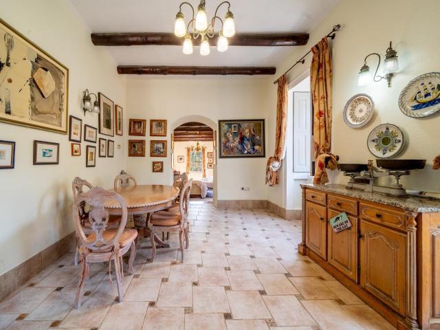 Herdade, 10 quartos, Lousada, Lodares 300m² Lodares