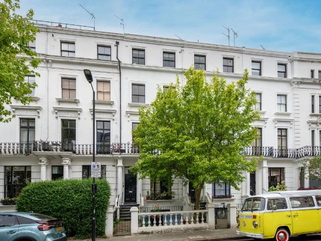 Hereford Road, London W2, 1 bed flat to rent, £2,383 pcm | PrimeLocation