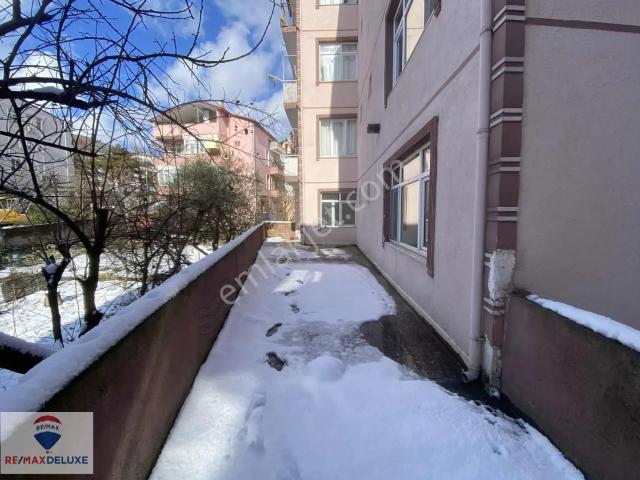 Hereke Merkezde Geniş Teraslı 2+1 130 M2 Satılık Daire