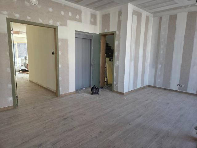 Herenhuis met binnenlift