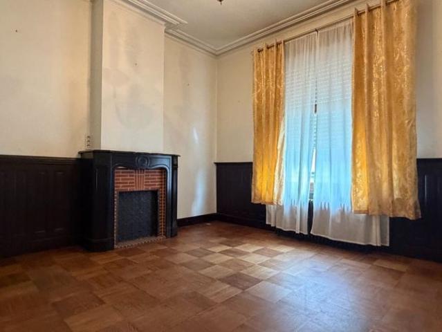Herenhuis te huur in Kruishoutem voor € 1.350 met 4 slaapkamers