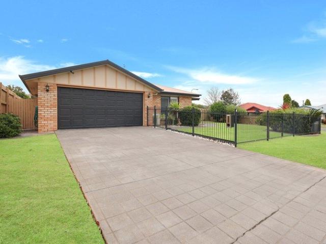 Here's the COMPLETE FAMILY PACKAGE with room to roam and space to store, set on a valuable north east CORNER ALLOTMENT with SOLAR