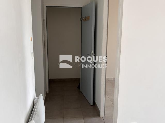 Hérépian, à louer appartement lumineux de type 3 au premier étage de 57m2 habitables