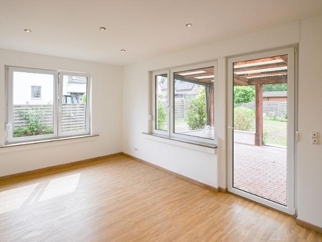 Herford Herringhausen: Charmante Erdgeschosswohnung mit großzügigem Garten!