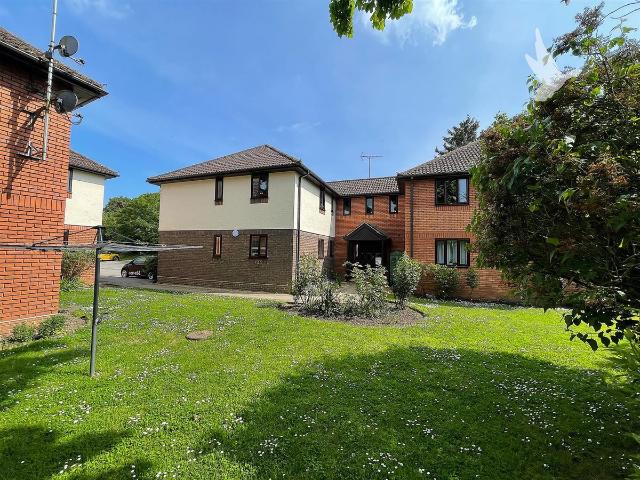 Heriot Way, Great Totham CM9, 2 bed flat to rent, £1,250 pcm | PrimeLocation