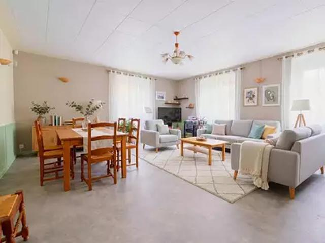 Seloncourt 25230 Achat / Vente appartement 4 pièces t4 au dernier étage cave
