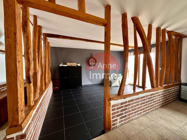 Herissart maison 210 m2 6 chambres hangar jardin