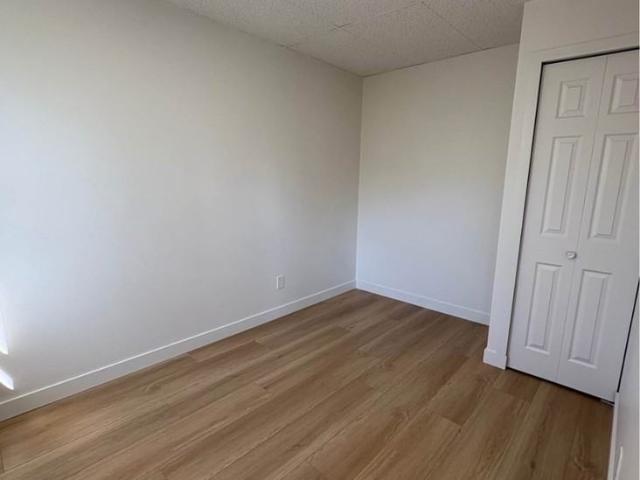 Heritage Apartments 1 Bedroom Apartment for Rent at 9903 105 St Nw, Edmonton, AB T5K 1A9 Downtown Edmonton