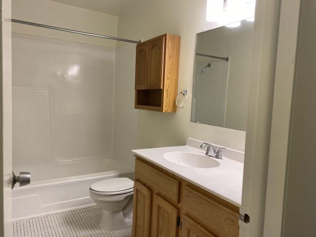 Heritage Village Apartments 1 Bedroom Apartment for Rent at 101 Steuben Dr, Guilderland, NY 12084