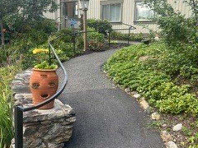 Heritage Vlg Unit D, Southbury, Condo For Sale