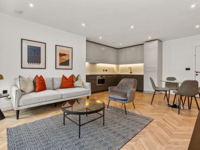 Heritage Walk, Attlee House, Royal Exchange, Kingston Upon Thames KT1, 1 bed flat to rent, £2,300 pcm | PrimeLocation