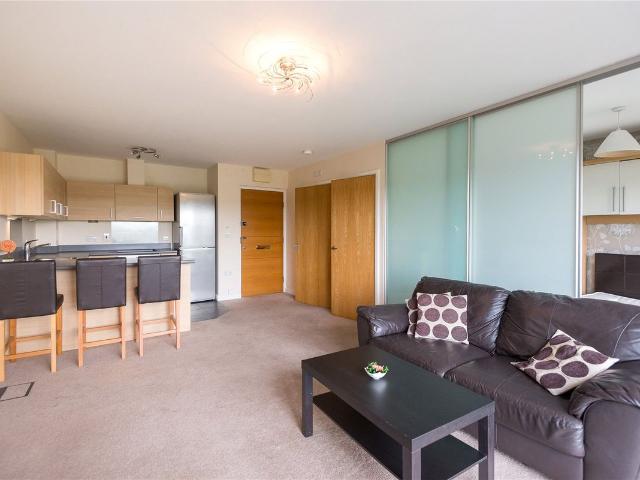 Heritage Avenue, London NW9, Studio to rent, £1,600 pcm | PrimeLocation