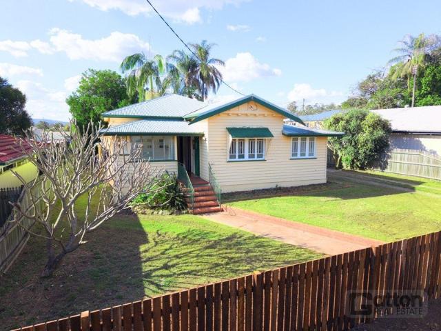 HERITAGE CHARACTER, SPACE & CONVENIENCE IN THE HEART OF GATTON Open Thurs 10th & Sat 12th September