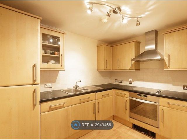 Heritage Court, Birmingham B18, 2 bed flat to rent, £1,300 pcm | PrimeLocation